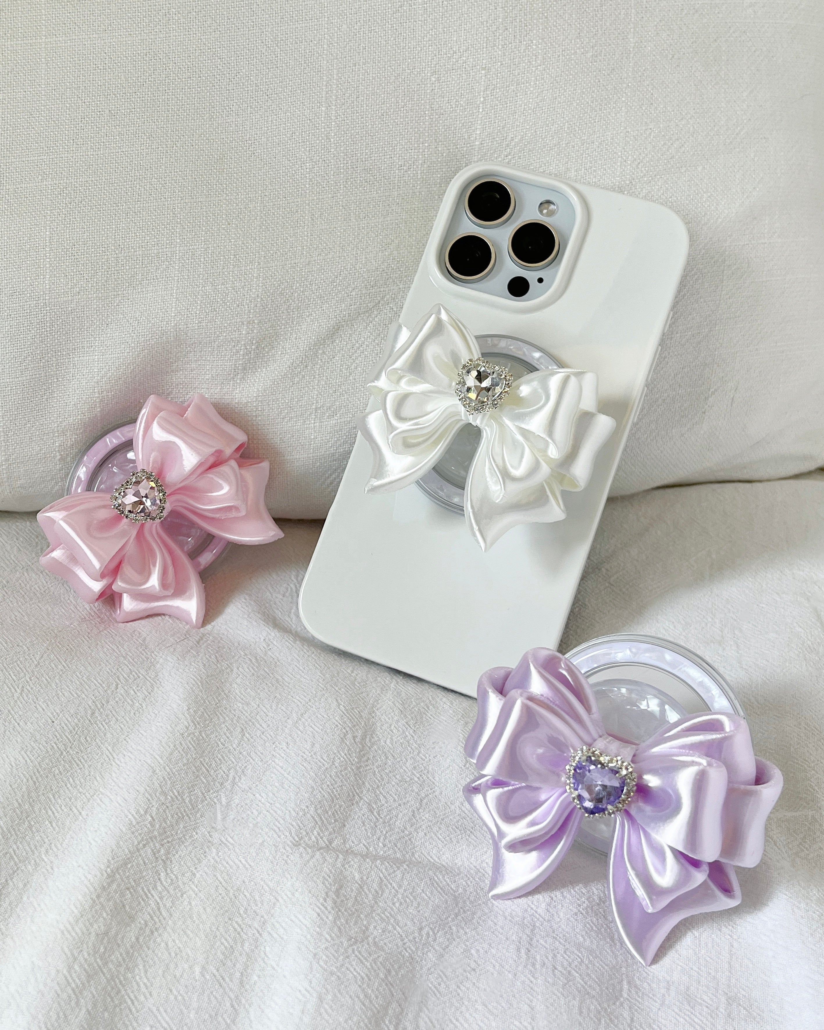 Ribbon Heart Bow