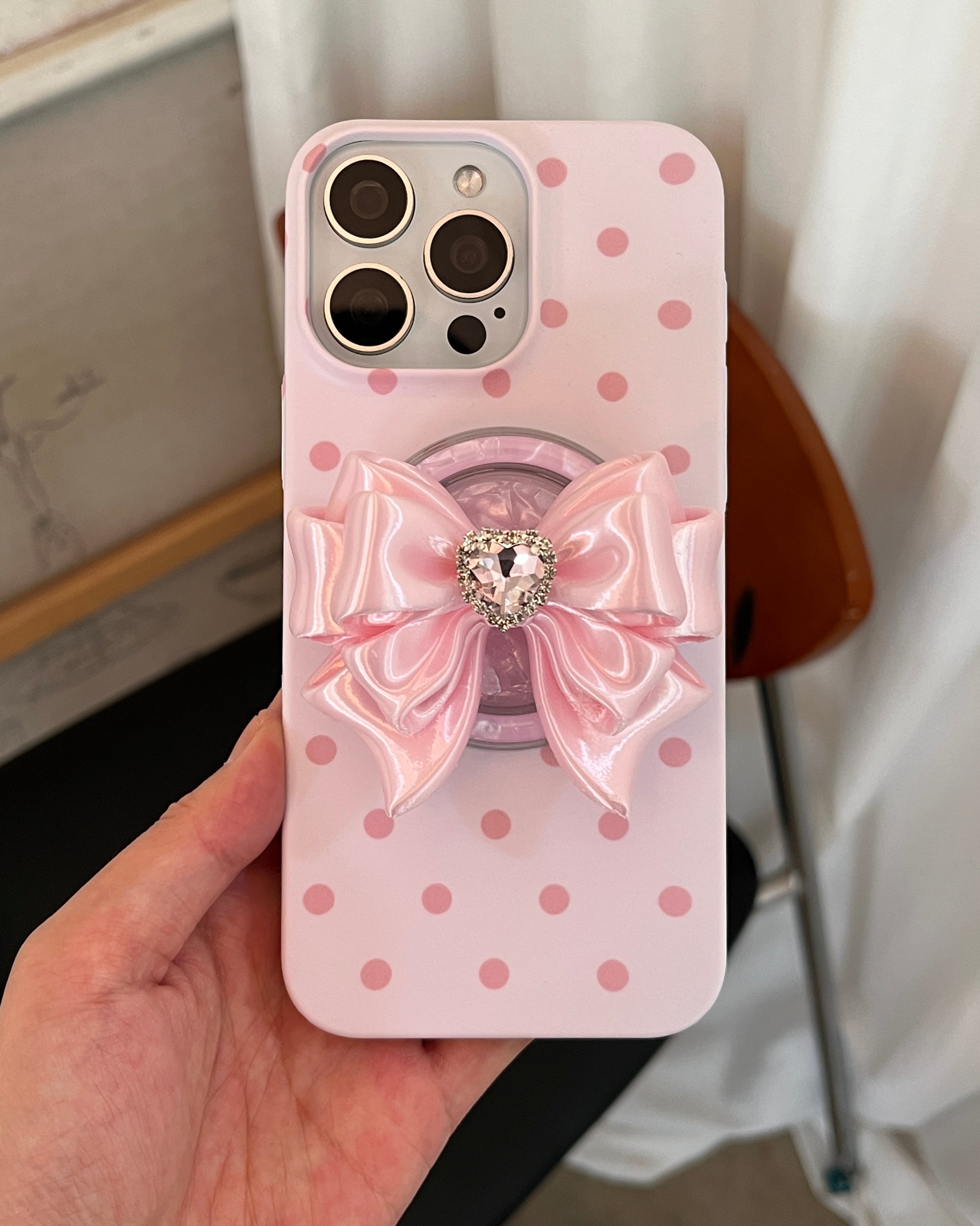 Ribbon Heart Bow